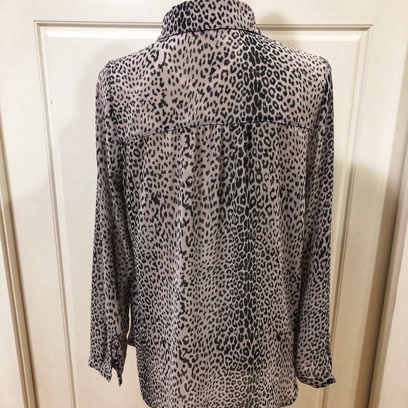 Blouse - Picture 2 of 6